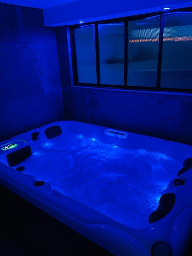 Spa & Vue Mer - Les O De 방돌 외부 사진